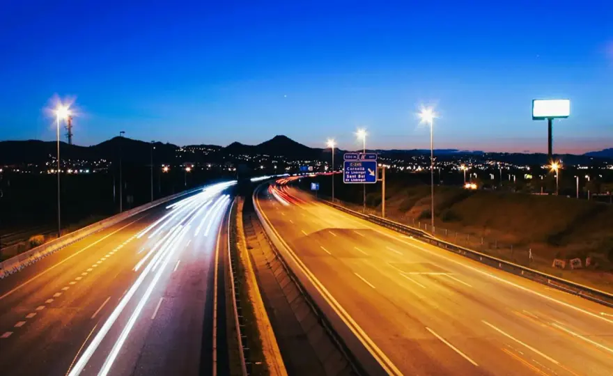 Estrategia Seguridad Vial 2030: Tu guía para una conducción segura
