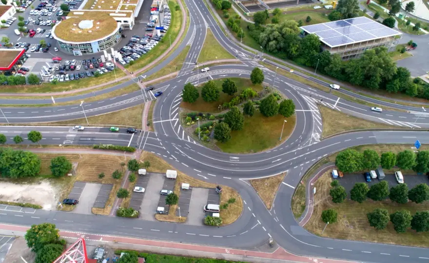 Cambio de sentido en autopista - ¿Dónde está permitido?